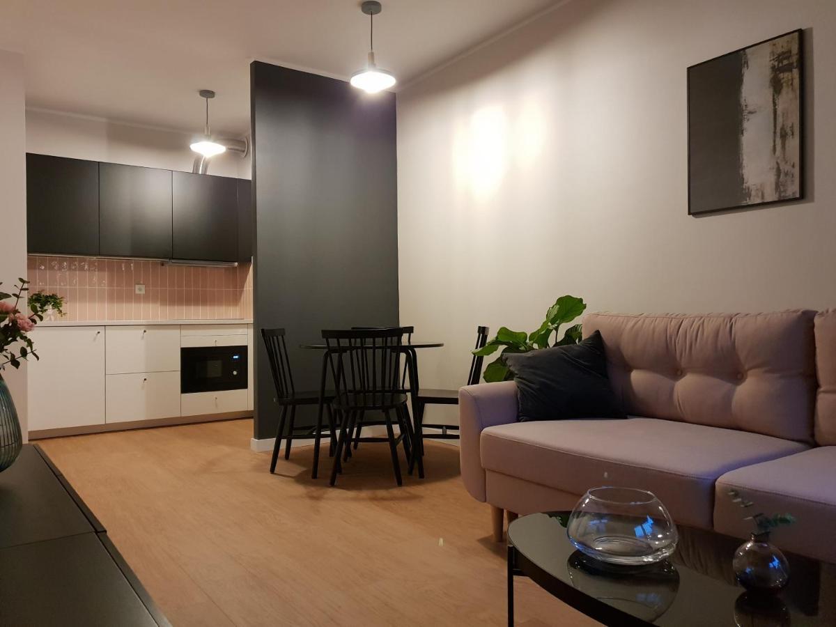 Apartament Male Garbary Poznań Exterior foto